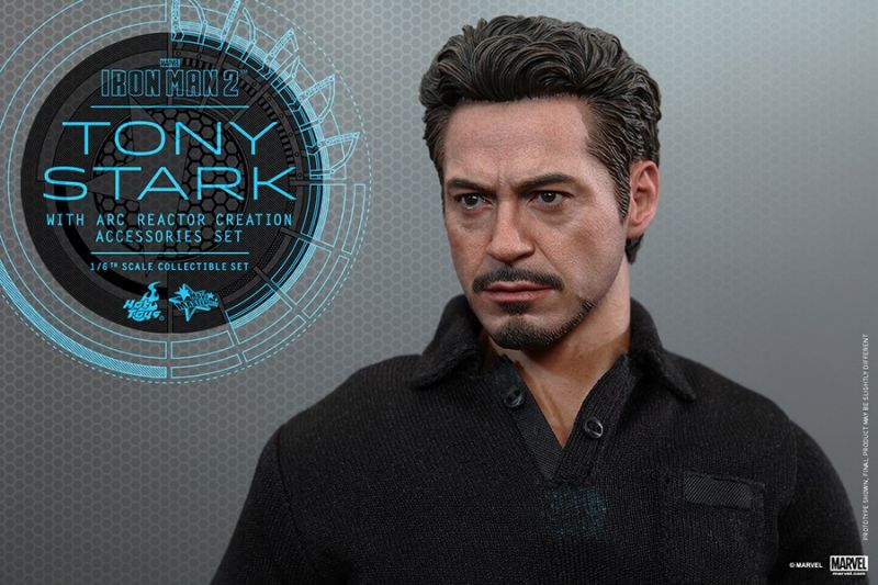 Hot Toys - Iron Man 2 - Tony Stark with Arc Reactor Creation Accessories_PR09.jpg