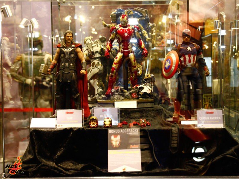 Hot Toys at Toy Soul 2014_6.jpg