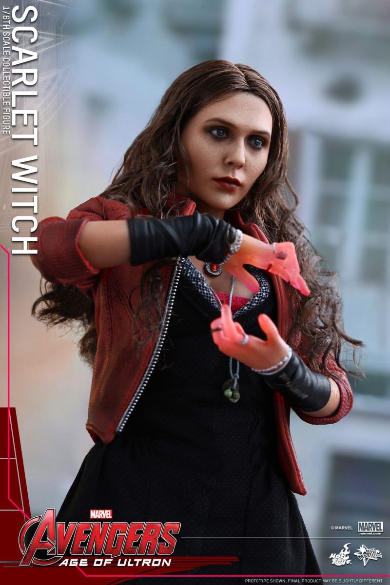 Hot_Toys_-_Avengers_-_Age_of_Ultron_-_Scarlett_Witch_Collectible_Figure_PR11.jpg