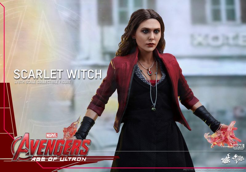 Hot_Toys_-_Avengers_-_Age_of_Ultron_-_Scarlett_Witch_Collectible_Figure_PR13.jpg
