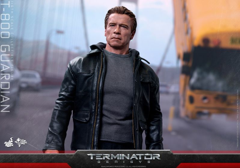 Hot Toys - Terminator Genisys - T-800 Guardian Collectible Figure_PR06.jpg