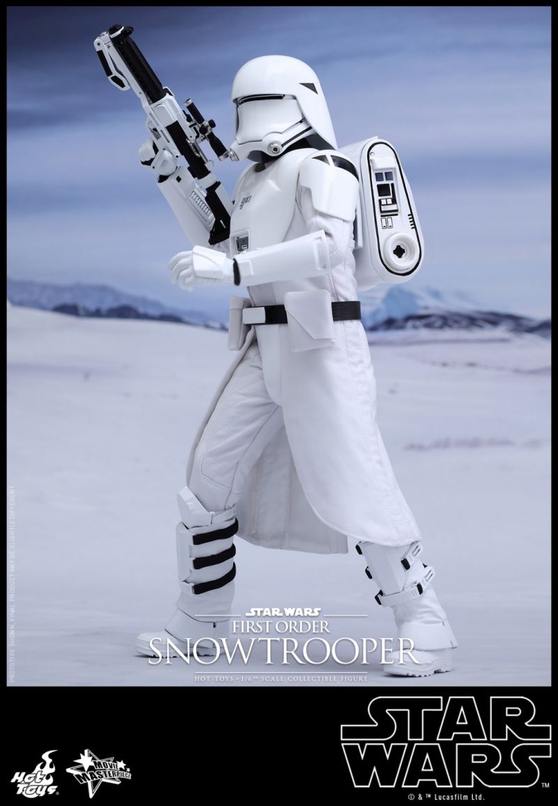 Hot Toys - Star Wars - The Force Awakens - First Order Snowtrooper Collectible F.jpg