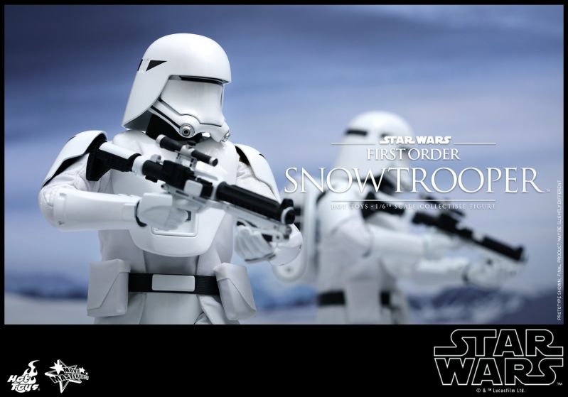 Hot Toys - Star Wars - The Force Awakens - First Order Snowtrooper Collectible F.jpg