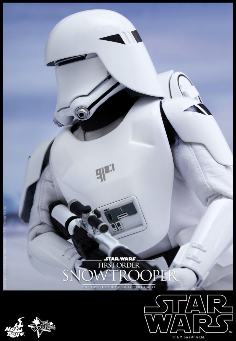 Hot Toys - Star Wars - The Force Awakens - First Order Snowtrooper Collectible F.jpg