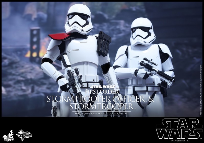 Hot Toys - SWTFA - First Order Stormtrooper Officer &amp; Stormtrooper Collectible.jpg