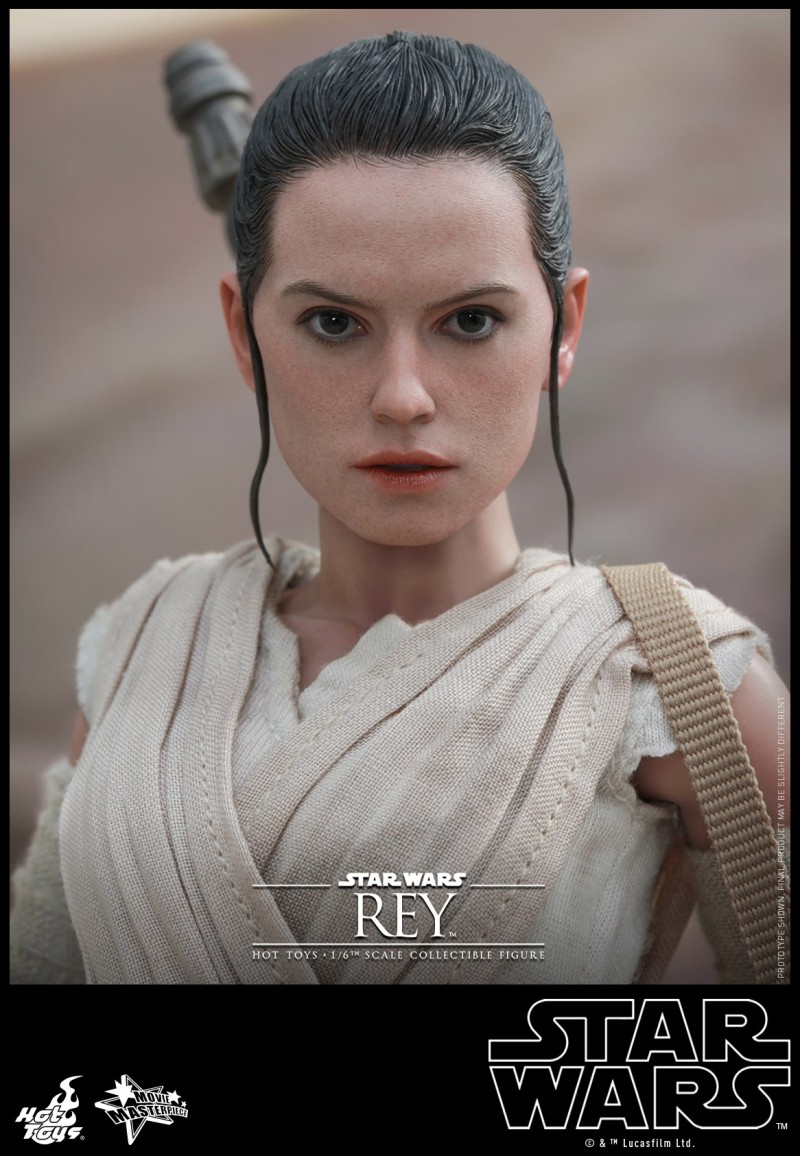 Hot Toys - Star Wars - The Force Awakens - Rey Collectible Figure_PR08.jpg