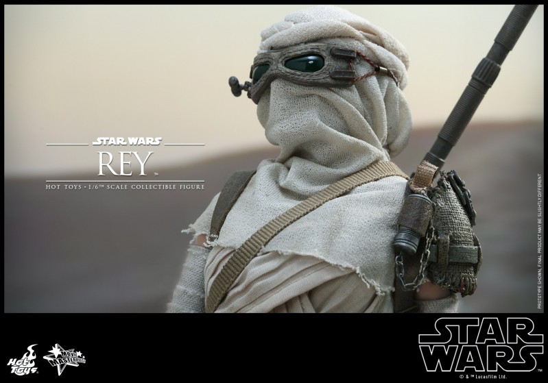 Hot Toys - Star Wars - The Force Awakens - Rey Collectible Figure_PR11.jpg