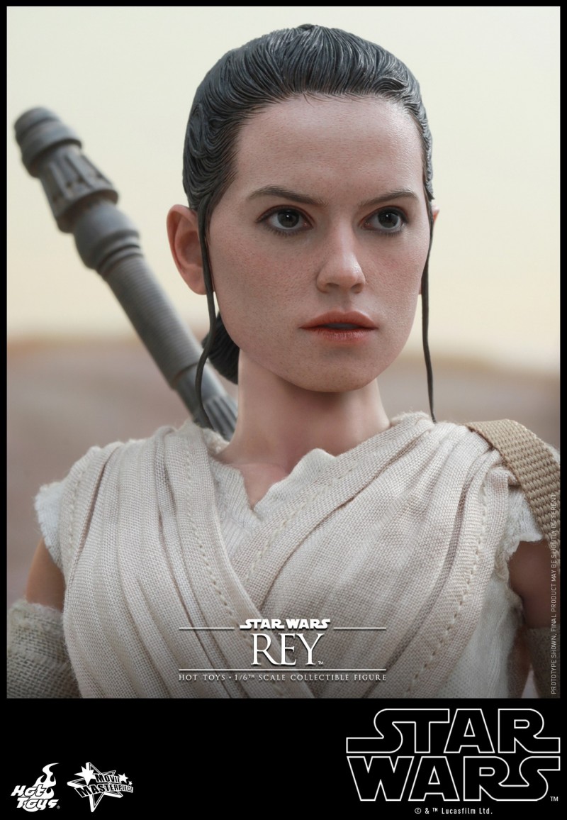 Hot Toys - Star Wars - The Force Awakens - Rey Collectible Figure_PR09.jpg