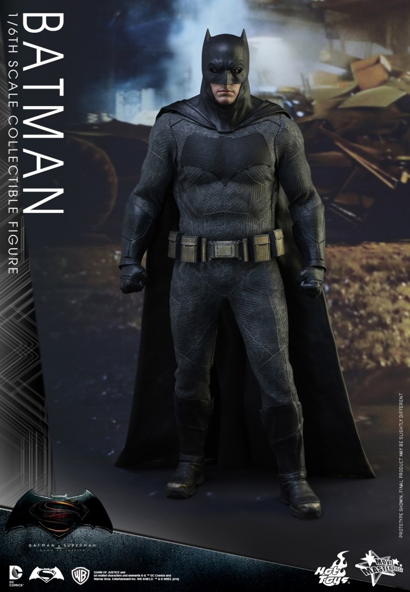 Hot-Toys---Batman-v-Superman---Batman-Collectible-Figure_PR02.jpg