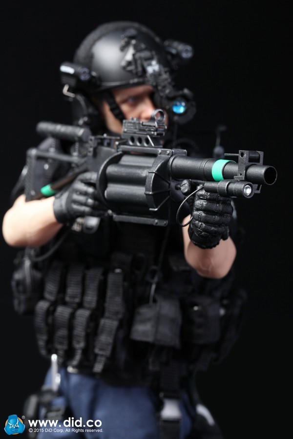 MDExLmpwZy0xNDUwNjg4NTQ3LmpwZw==.jpg_700x900.jpg