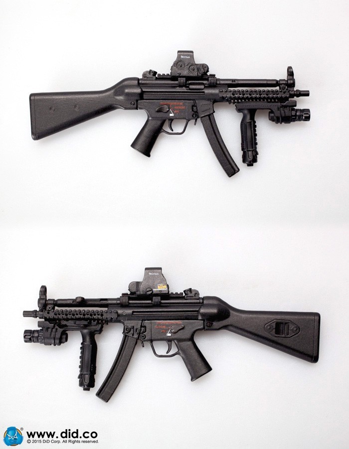TUEwMDMuanBn.jpg_700x900.jpg