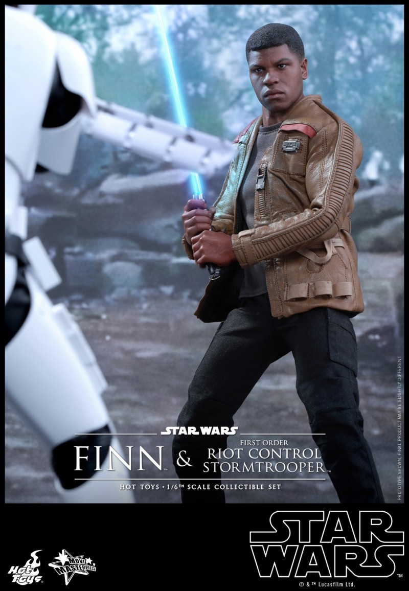 Hot Toys - SWTFA - Finn &amp; First Order Riot Control Stormtrooper Collectible Se.jpg