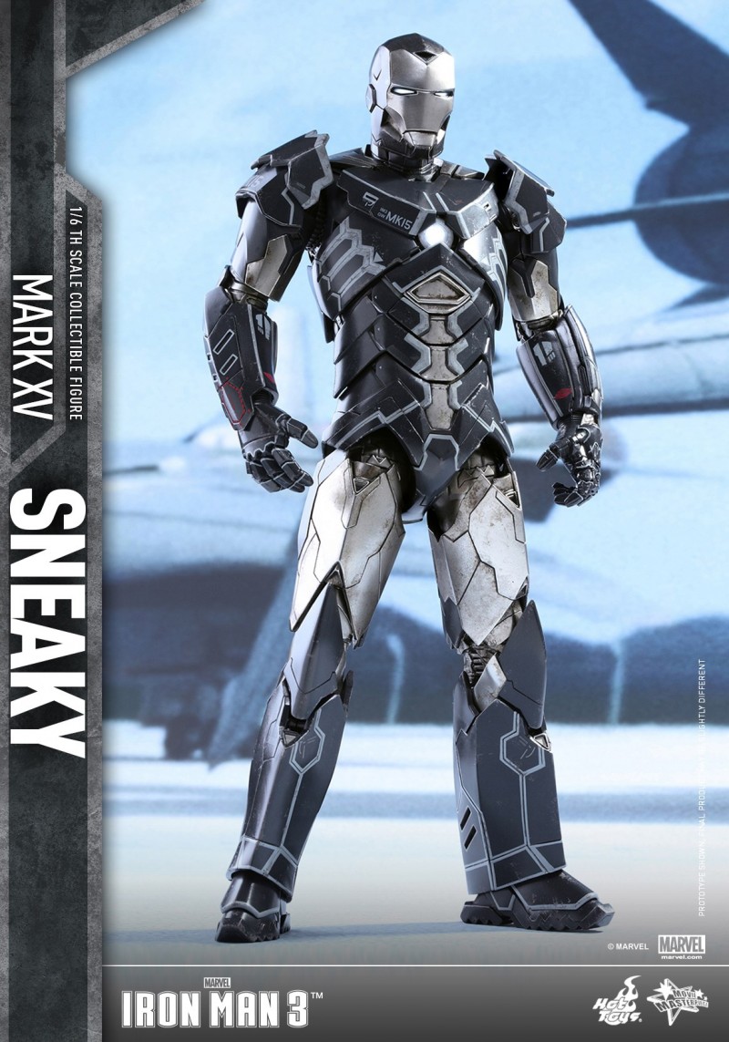 HoHot Toys - Iron Man 3 - Sneaky (Mark XV) Collectible Figure_PR01.jpg