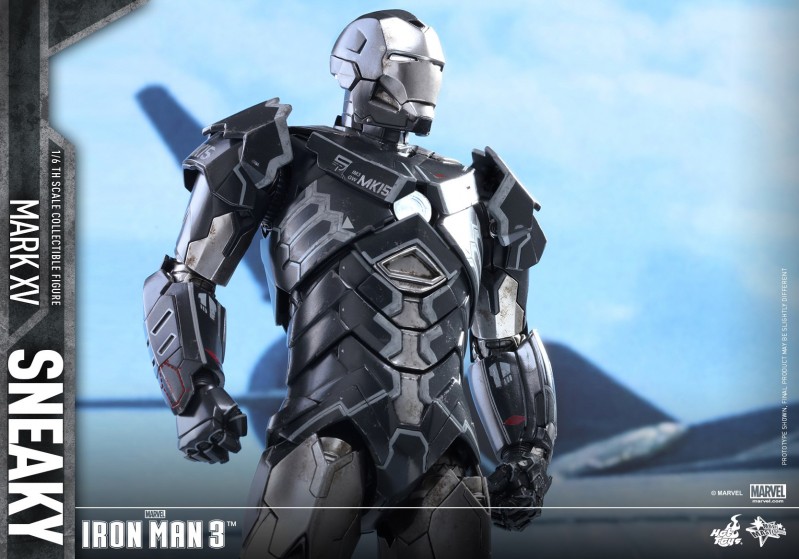 Hot Toys - Iron Man 3 - Sneaky (Mark XV) Collectible Figure_PR11.jpg