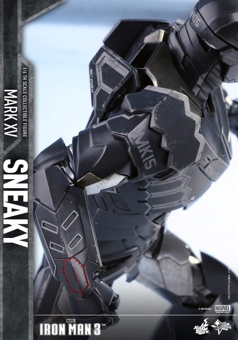 Hot Toys - Iron Man 3 - Sneaky (Mark XV) Collectible Figure_PR15.jpg