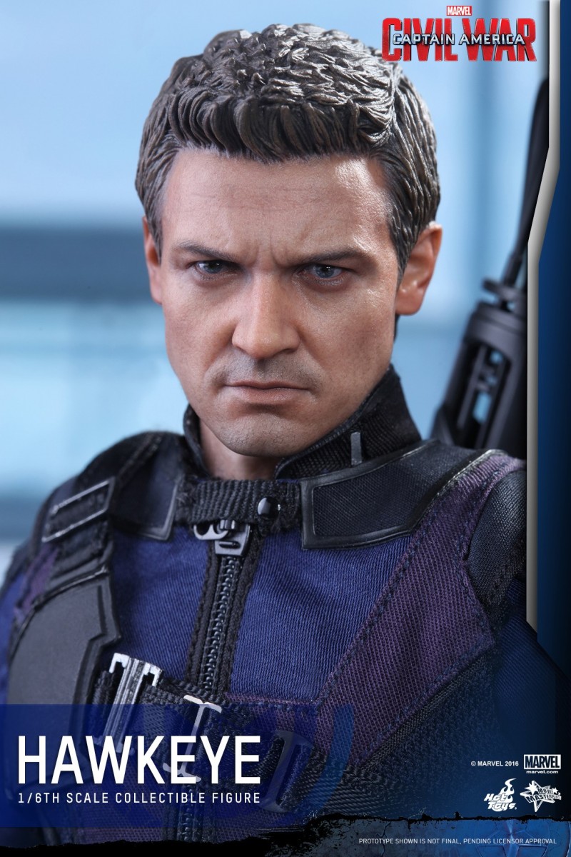 Hot Toys - Captain America - Civil War - Hawkeye Collectible Figure_PR19.jpg