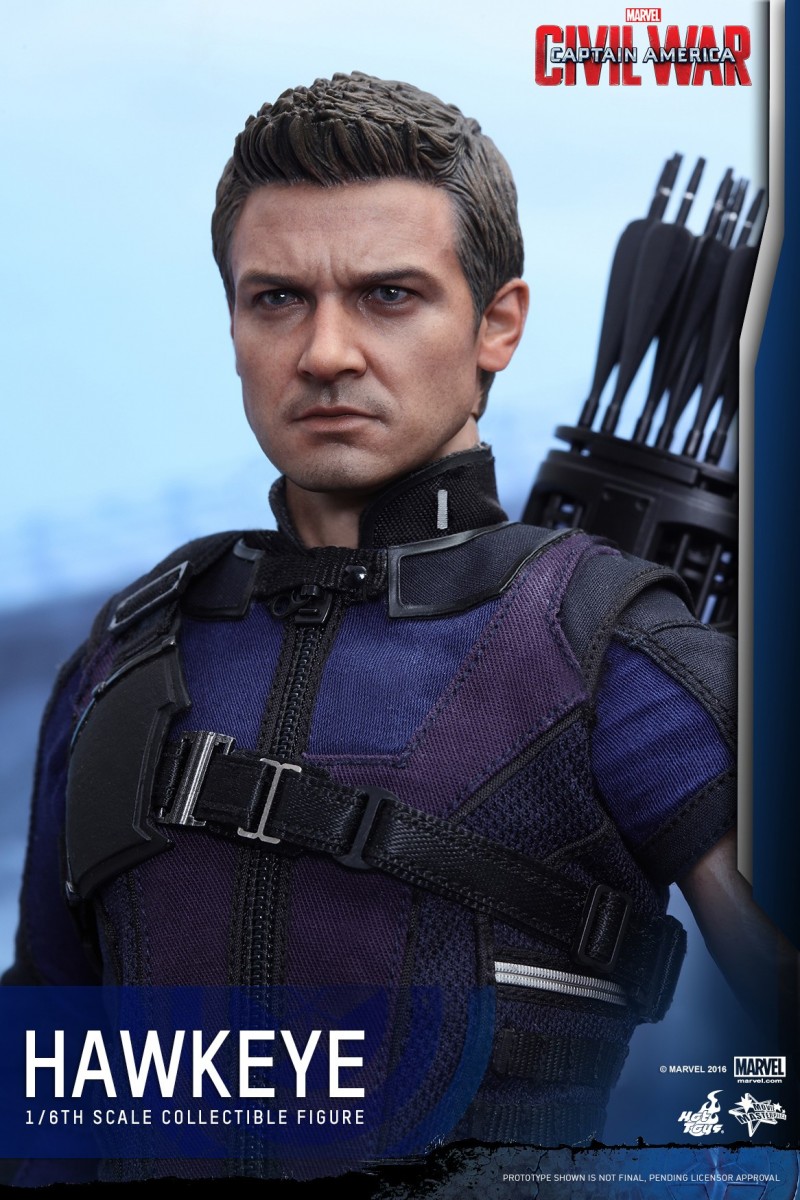 Hot Toys - Captain America - Civil War - Hawkeye Collectible Figure_PR18.jpg