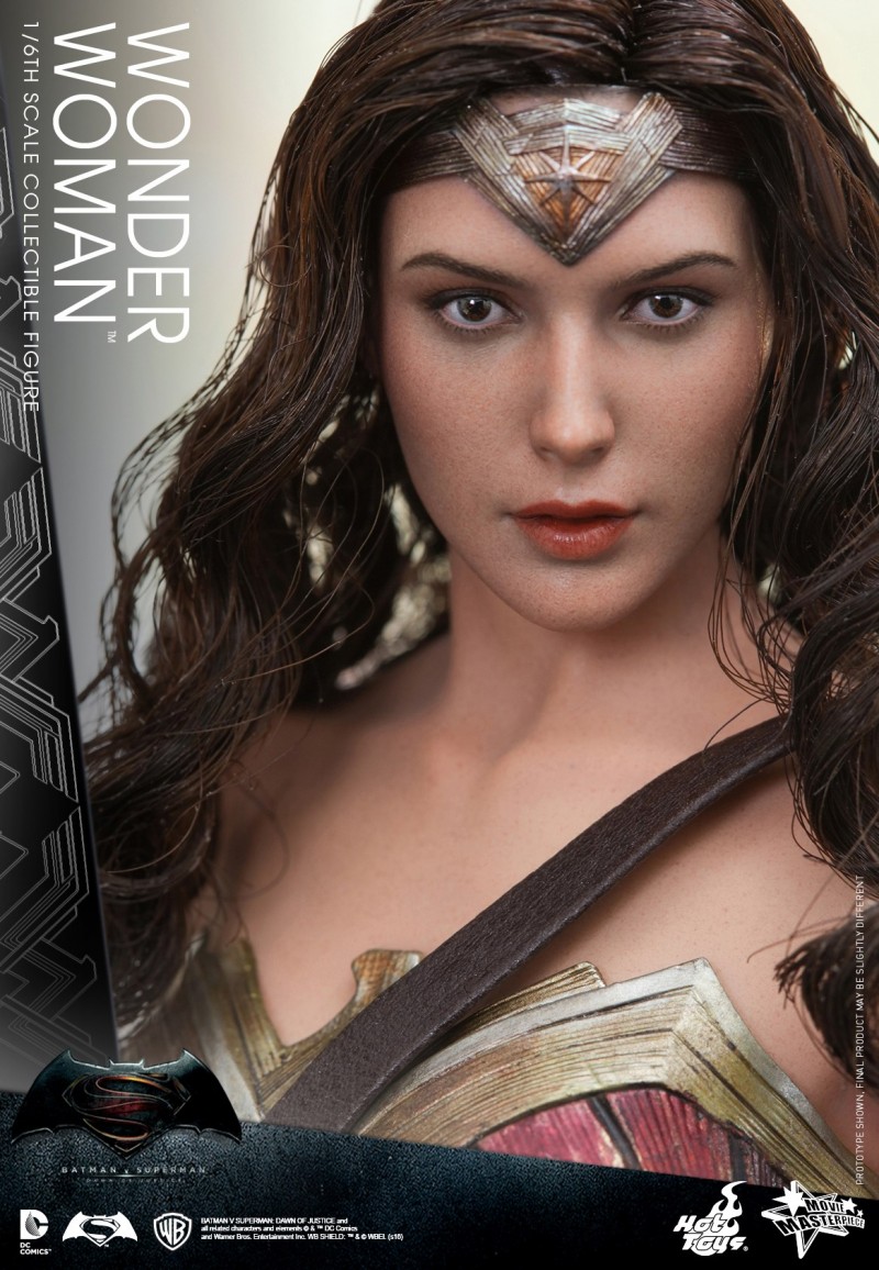 Hot Toys - BvS - Wonder Woman Collectible Figure_PR04.jpg