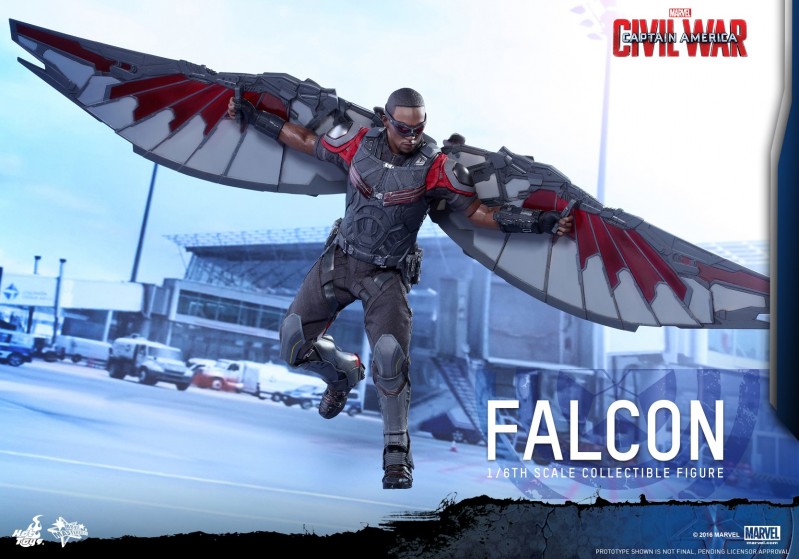 Hot Toys - Captain America Civil War - Falcon Collectible Figure_PR05.jpg