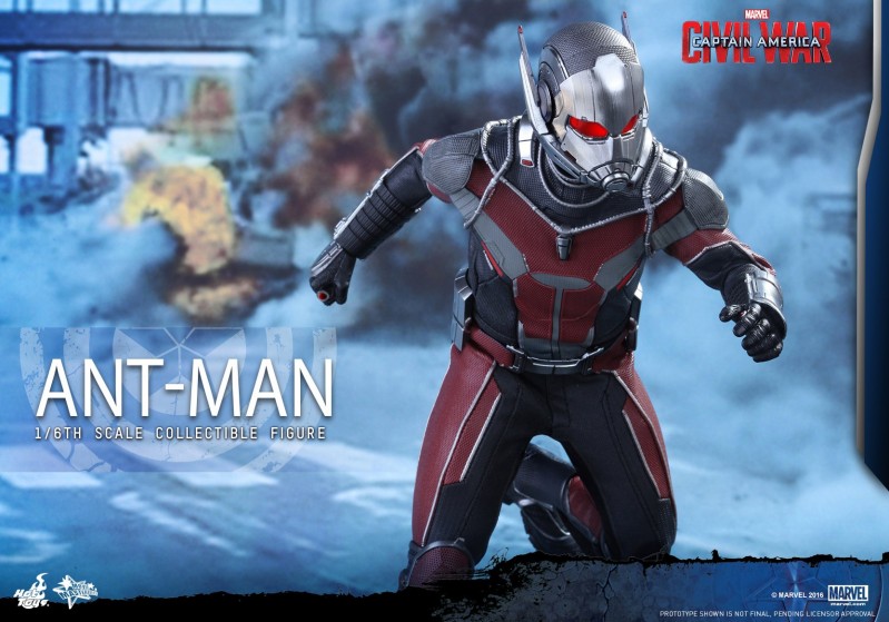 Hot Toys - Captain America Civil War - Ant-Man Collectible Figure PR_10.jpg