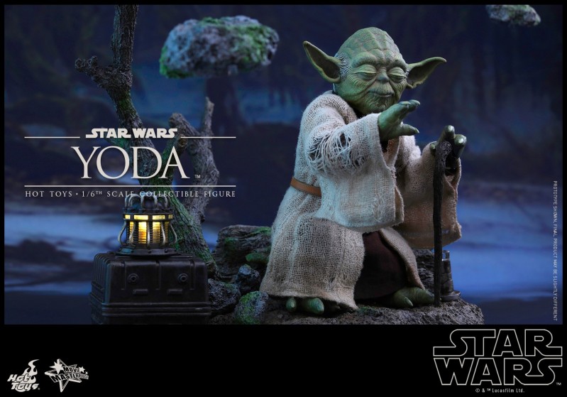 Hot Toys - Star Wars EpV - Yoda Collectible Figure_PR07.jpg