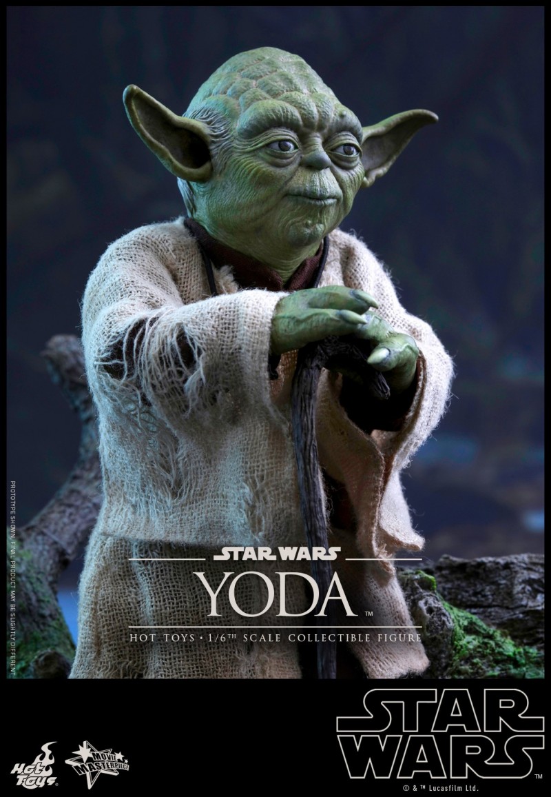 Hot Toys - Star Wars EpV - Yoda Collectible Figure_PR12.jpg