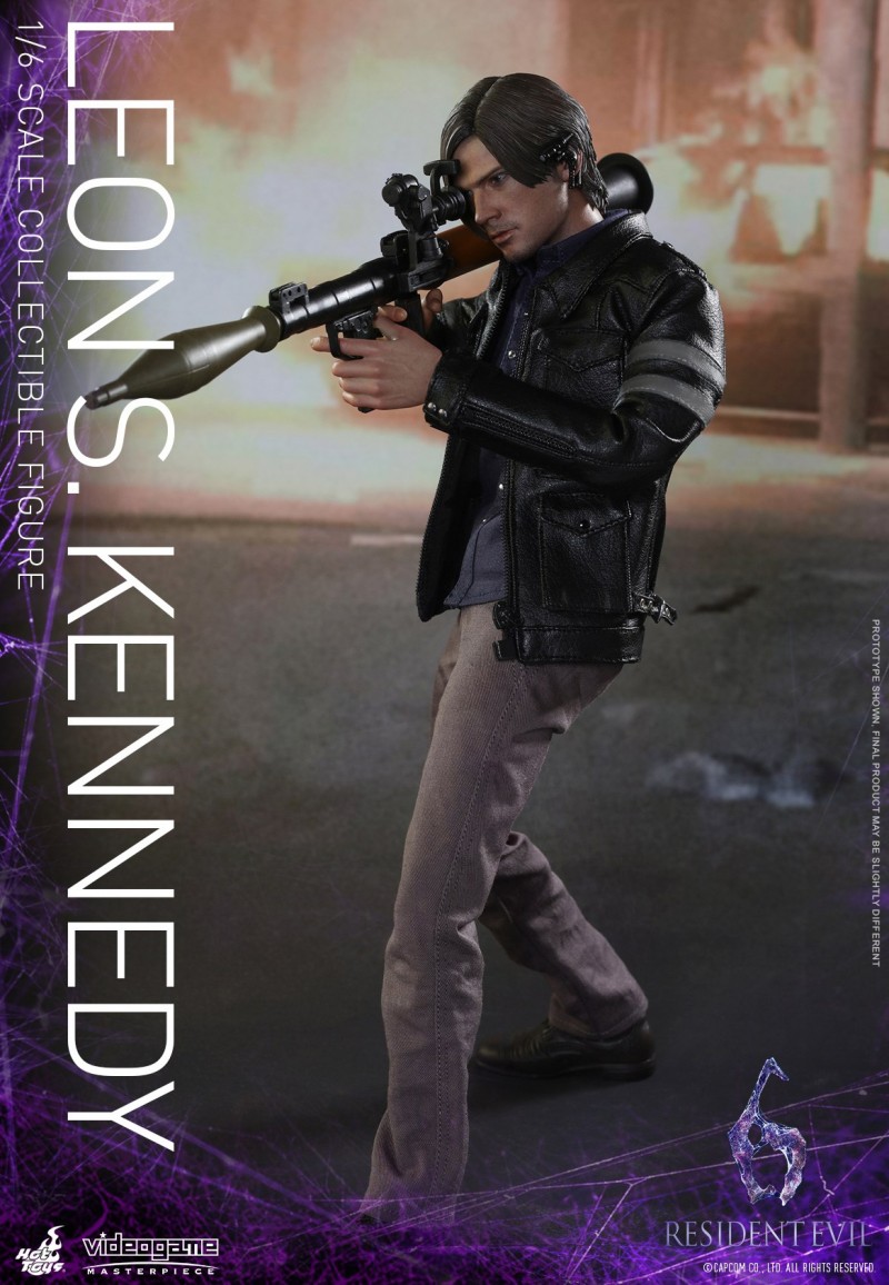 Resident Evil 6 - Leon S. Kennedy Collectible Figure PR_03.jpg