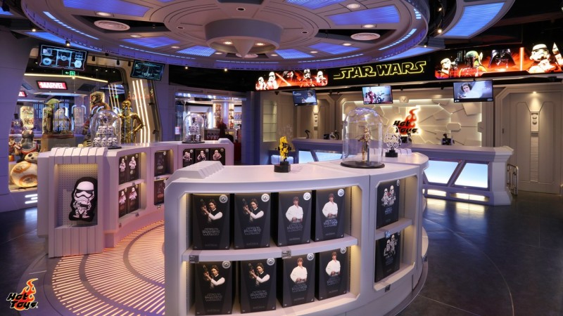 Hot Toys - China Flagship Store Opening_6.jpg