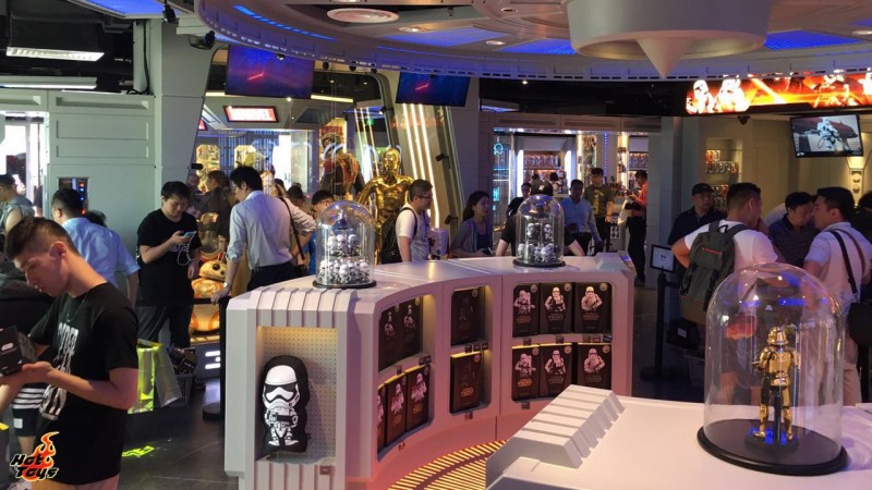 Hot Toys - China Flagship Store Opening_18.jpg