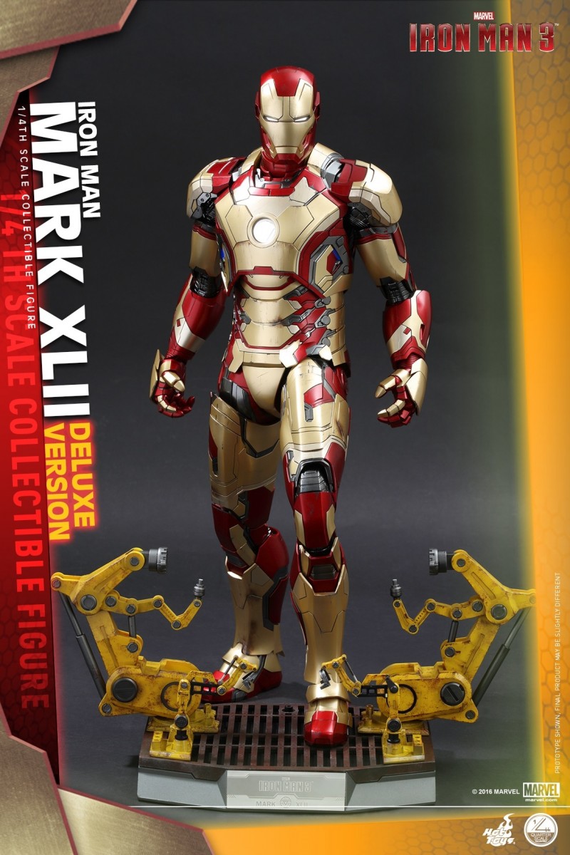 Hot Toys - Iron Man 3 - Mark XLII Collectible Figure (Deluxe Version)_PR05.jpg Hot Toys - Iron Man 3 - Mark XLII Collectible Figure (Deluxe Version)_PR05.jpg