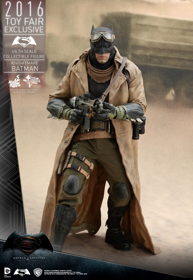 Hot Toys - BvS - Knightmare Batman Collectible Figure_PR1.jpg