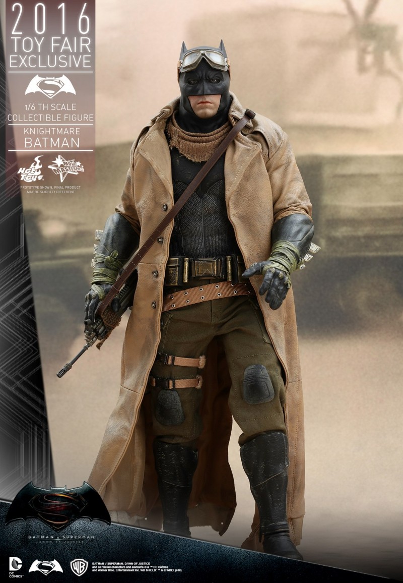 Hot Toys - BvS - Knightmare Batman Collectible Figure_PR3.jpg