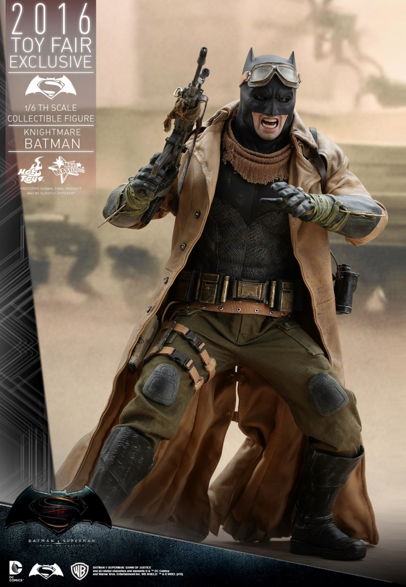 Hot Toys - BvS - Knightmare Batman Collectible Figure_PR5.jpg