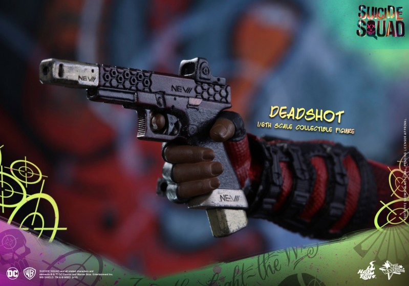 Hot Toys - Suicide Squad - Deadshot Collectible Figure_PR17.jpg Hot Toys - Suicide Squad - Deadshot Collectible Figure_PR17.jpg