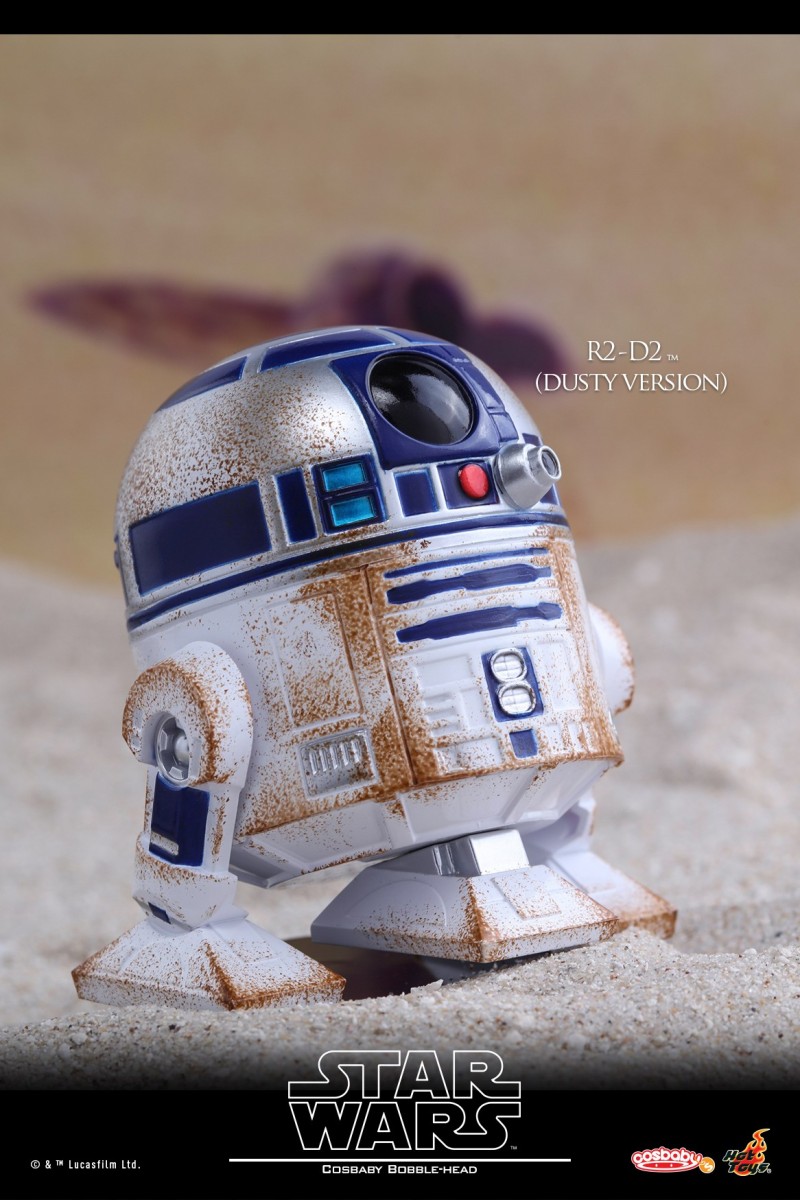 Hot Toys - Star Wars - C-3PO & R2-D2 (Dusty Version) Cosbaby (S) Set_PR8.jpg Hot Toys - Star Wars - C-3PO & R2-D2 (Dusty Version) Cosbaby (S) Set_PR8.jpg