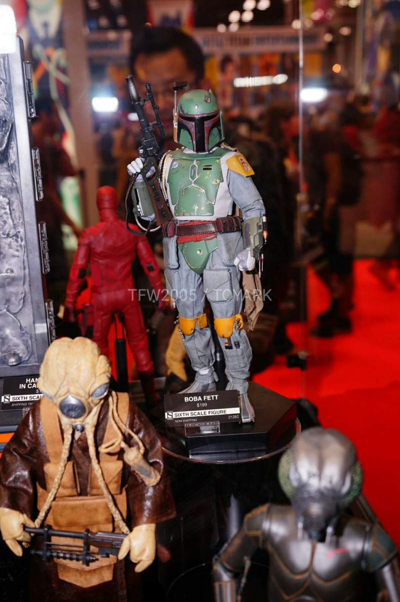 NYCC2016-Sideshow-Star-Wars-034.jpg