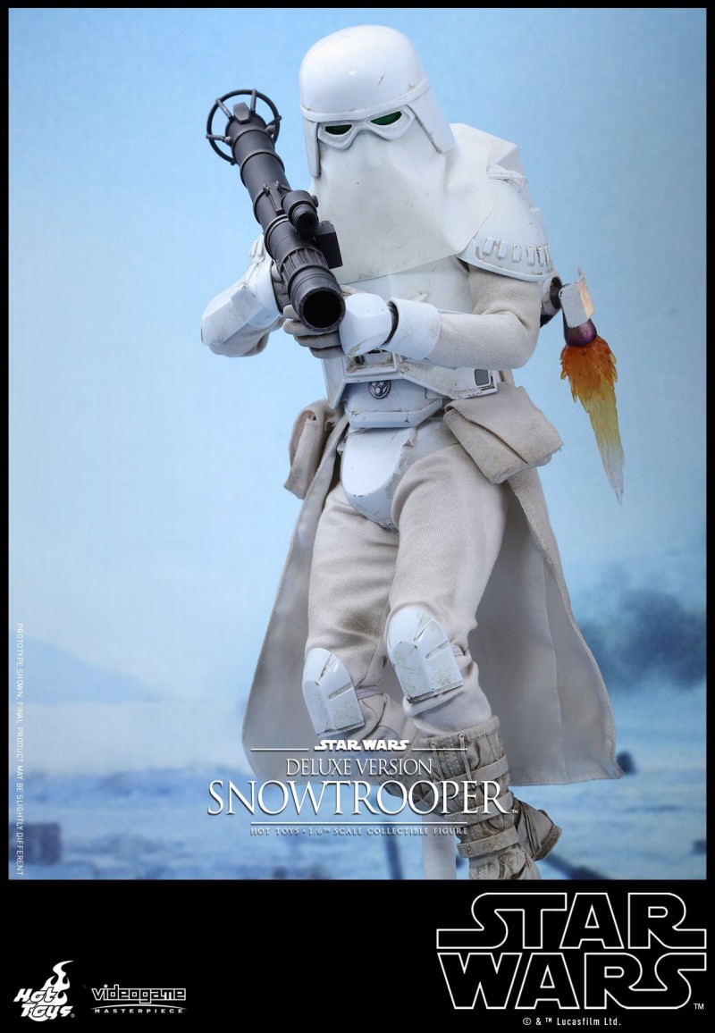 Hot-Toys---Star-Wars---Snowtrooper-collectible-figure-(Deluxe-Version)_PR3.jpg