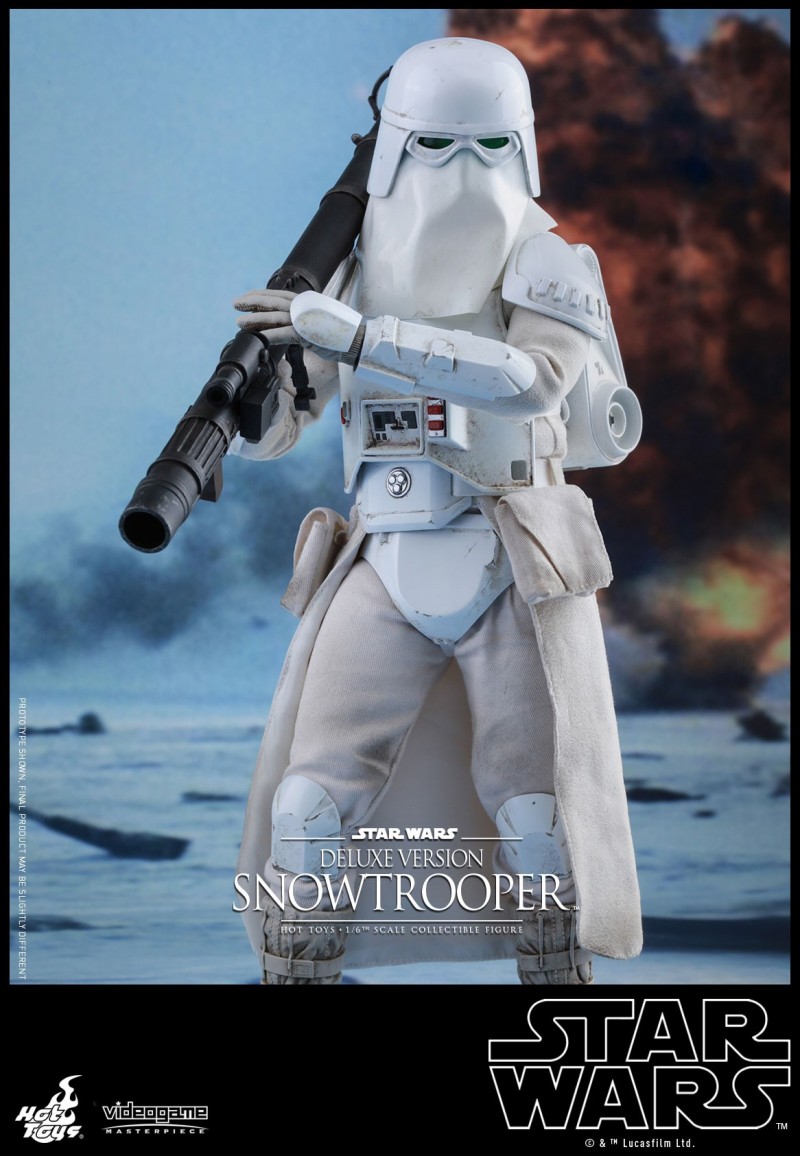 Hot-Toys---Star-Wars---Snowtrooper-collectible-figure-(Deluxe-Version)_PR5.jpg