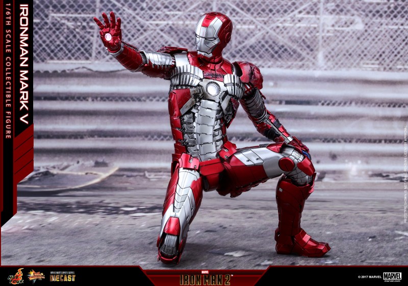 Hot Toys - Iron Man 2 - Mark V Diecast Collectible Figure_PR17.jpg