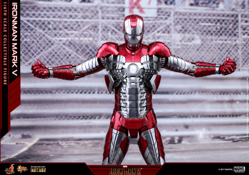 Hot Toys - Iron Man 2 - Mark V Diecast Collectible Figure_PR18.jpg