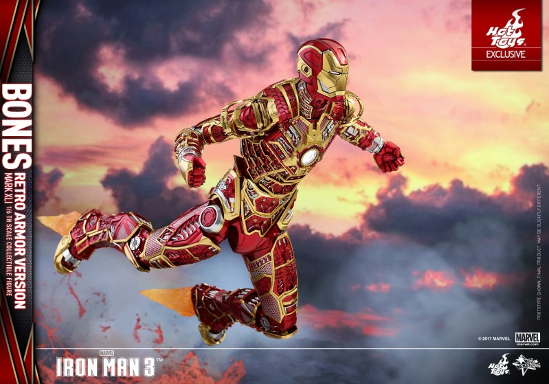 Hot-Toys---Iron-Man-3---Bones-(Retro-Armor-Version)-collectible-figure_PR11.jpg