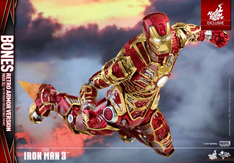 Hot-Toys---Iron-Man-3---Bones-(Retro-Armor-Version)-collectible-figure_PR13.jpg
