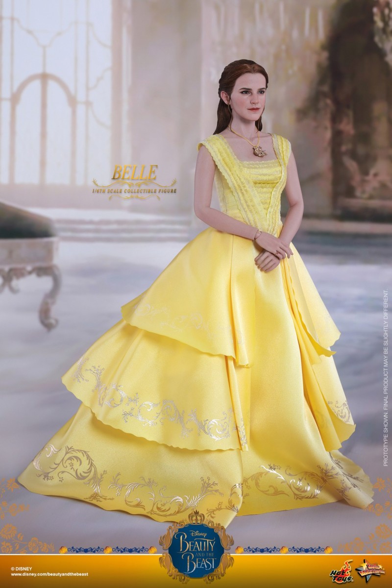 Hot-Toys---Beauty-&amp;-the-Beast---Belle-collectible-figure_PR02.jpg
