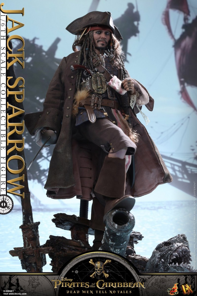 Hot-Toys---POTC5---Jack-Sparrow-collectible-figure_PR04.jpg
