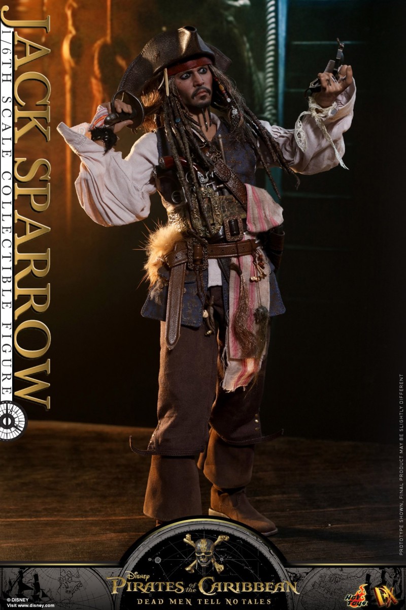 Hot-Toys---POTC5---Jack-Sparrow-collectible-figure_PR08.jpg