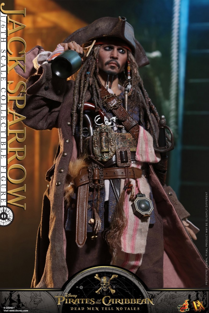 Hot-Toys---POTC5---Jack-Sparrow-collectible-figure_PR11.jpg