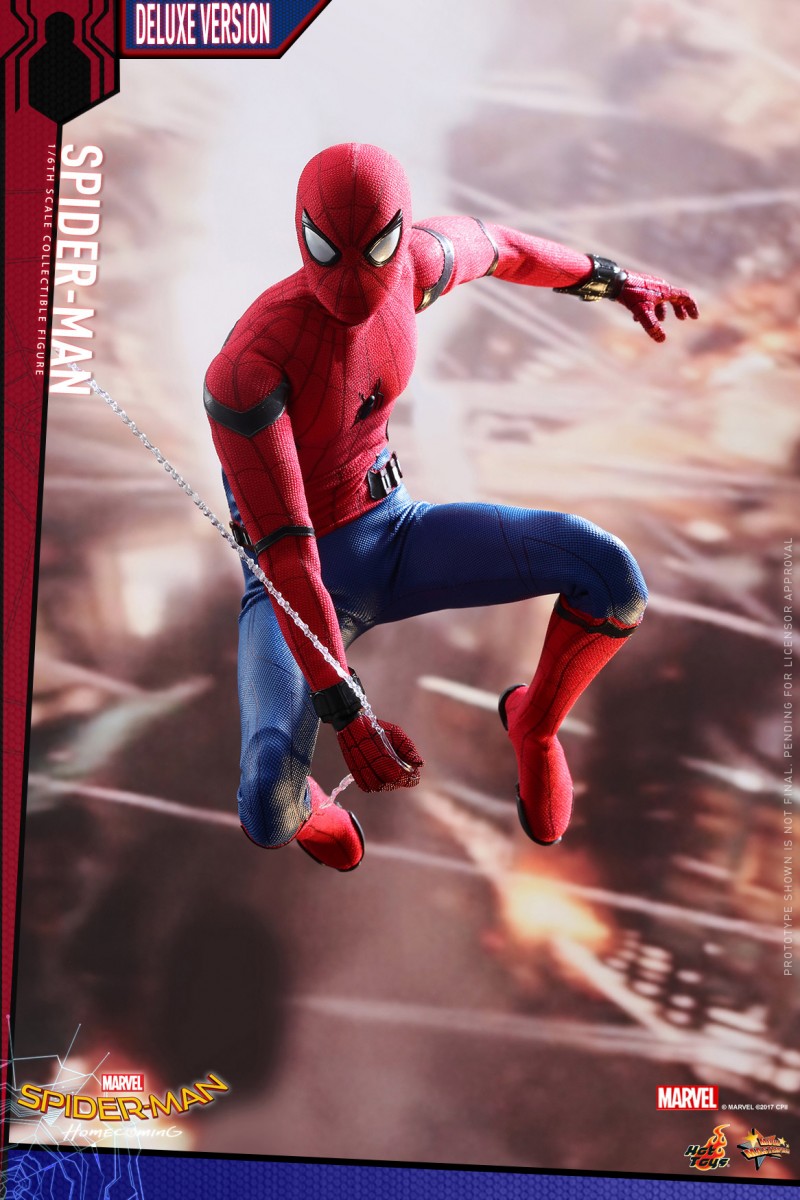 Hot-Toys---SMHC---Spider-Man-Collectible-Figure-(Deluxe-Version)_PR12.jpg