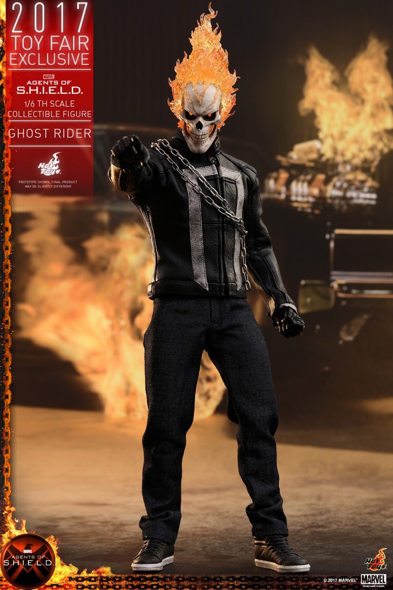 Hot Toys - AOS - Ghost Rider collectible figure_PR01.jpg