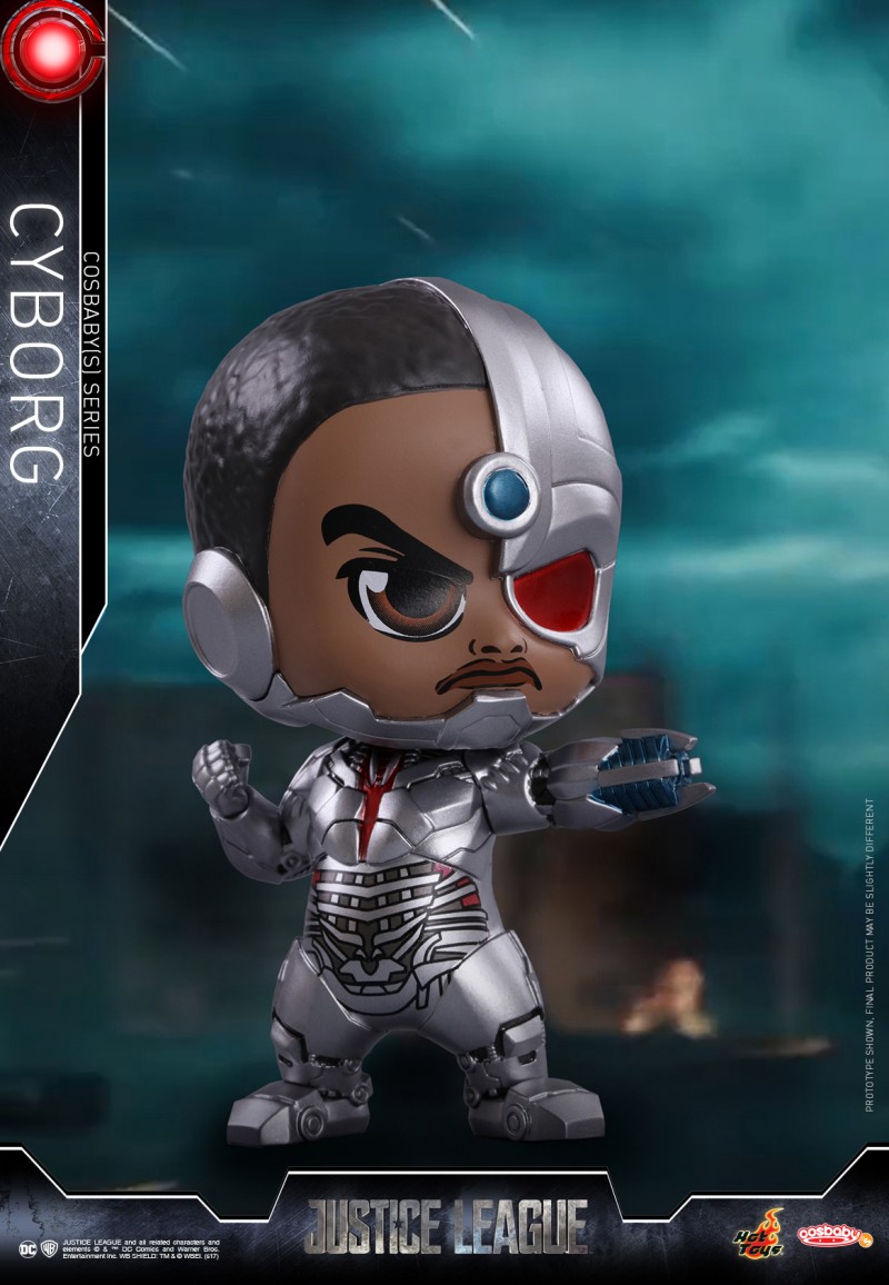 Hot-Toys---Justice-League---Cosbaby-(S)---Cyborg_PR2.jpg