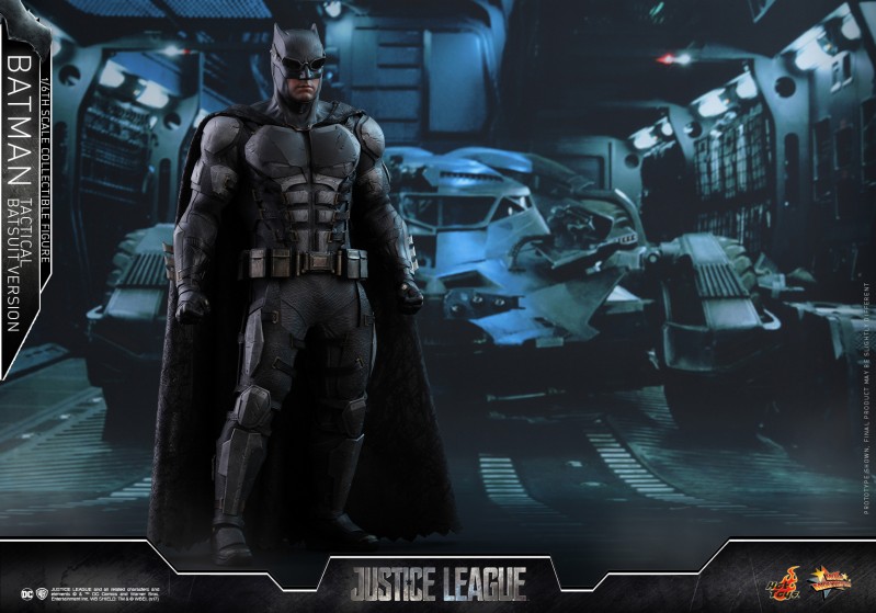 Hot-Toys---Justice-League---Batman-(Tactical-Batsuit-Version)-Collectible-Figure_PR17.jpg